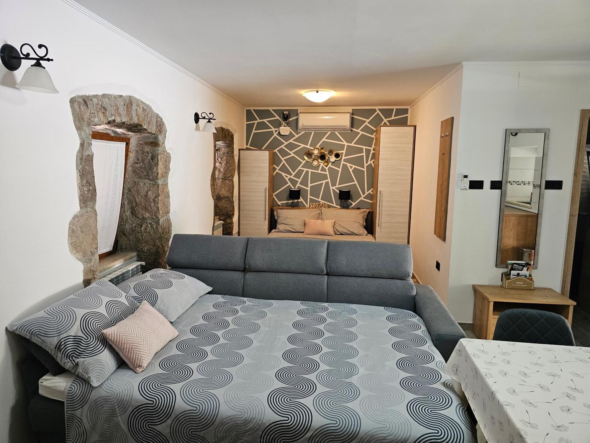 Villa Kos Lupoglav  ภายนอก รูปภาพ